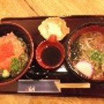 和食料理 釜蔵 - サーモンといくら、蕎麦とのセット