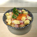 鮨でですけ - 鮨ででオリジナル：バラちらし