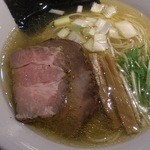 煮干し中華そば一燈 - えびっくす（ラーメン）