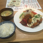 いっかく食堂 - チキン南蛮&カニクリームコロッケ定食