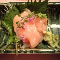 五鐵 夢境庵 - 笹身刺し（３点盛アップ）