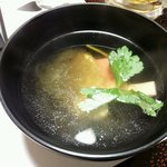 みかんの木 - 前椀・鯛ととろろ昆布の澄まし汁