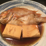 一品料理六一 - 鯛の煮付け