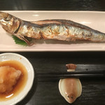 一品料理六一 - 片口鰯の塩焼き