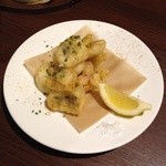 ヤマセ - 千葉穴子、イカ、カブのベニエ2人前(お任せコースメニューから)