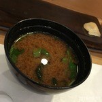 すし処 睦月 - 赤出汁