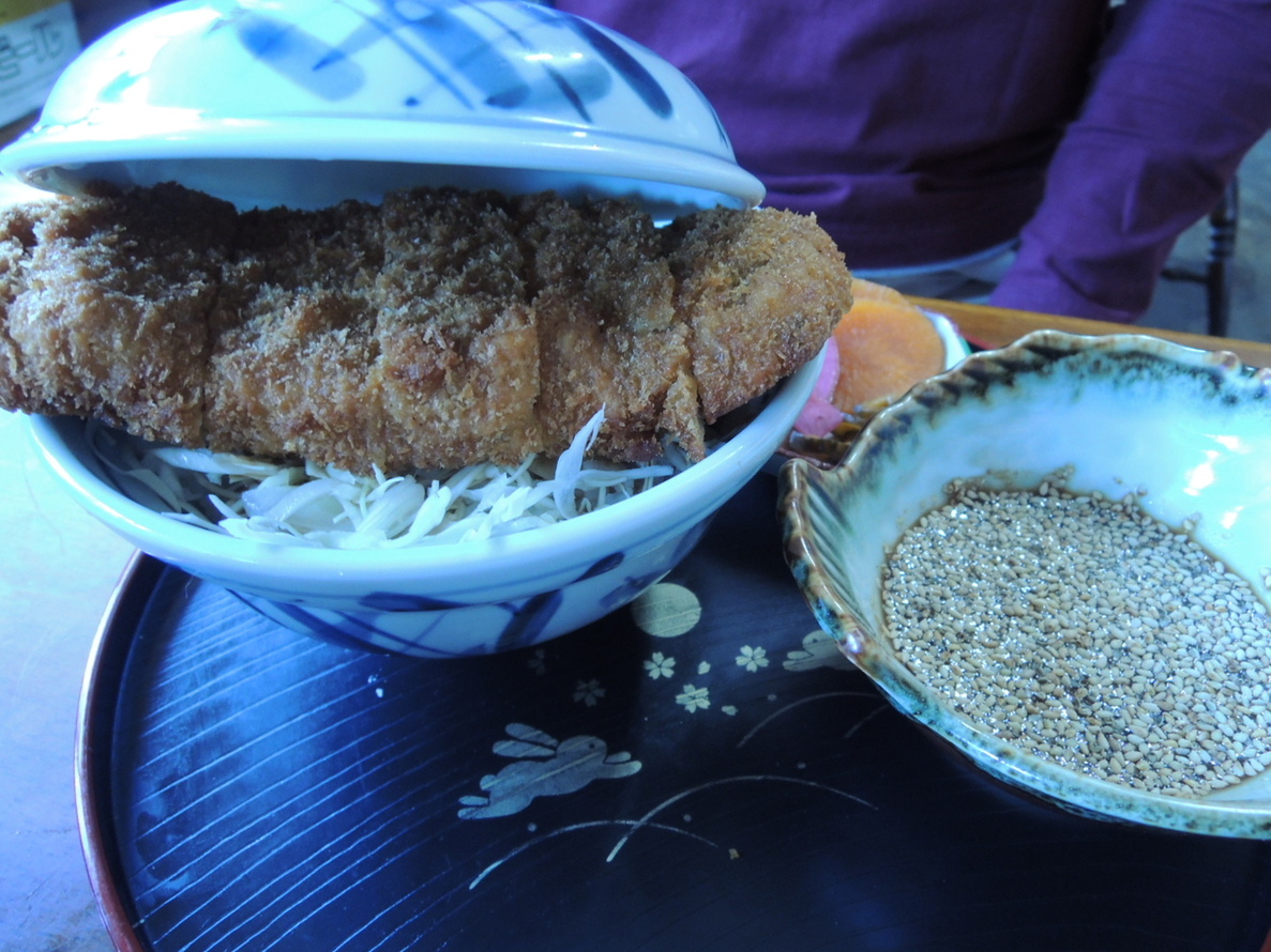 伊勢屋食堂 name=