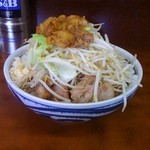 ラーメン二郎 - 小豚、ヤサイマシマシ、ニンニク、アブラ