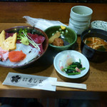 寿し公 - 五色丼