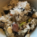 星のや竹富島 ダイニング - 五色豆が入ってます　ひじきも。
