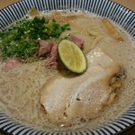 自家製麺 MENSHO TOKYO - ラム豚骨らーめん 塩