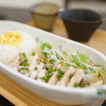 かふぇかれんだー - 2016.2 コラーゲンたっぷり海南風蒸し鶏ごはん（980円）