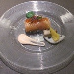 フレンチレストラン にき亭 - 【2月】サーモンロール。野菜たっぷり、身体の中から綺麗になりそうな一品。見た目も綺麗で美味しそう♡