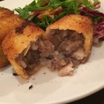 クアドリフォーリオ - ２０１６・２月　自家製コッパのカツレツ断面