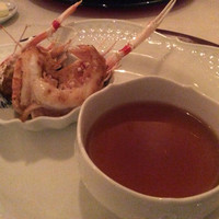 ダン ル シエル - 手長海老のフリットと米沢牛のコンソメスープ