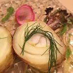 カーサ カルマ - たけいさんの白菜に包まれた鱸