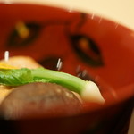 まき村 - 【椀】、鈴菜（すゞな、めかぶ）