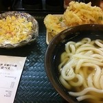 さぬき安べえ - うどん、野菜サラダ、かぼちゃ天・野菜かきあげ