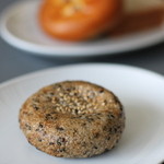 カヤバベーカリー - ゴマ大納言アンパン１６０円
