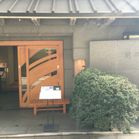 駒形前川 浅草本店 - 入り口
