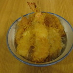 Marufuku - 天丼　（えび・いか・あじ・野菜）　　６００円（税込）