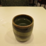 喫茶室ルノアール - 熱い緑茶のサービス