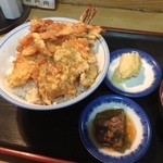 まえ田 - 天丼。好きだけどもう少しボリュームほしいかな。