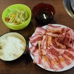 焼肉勝っちゃん - 満腹セット1058円