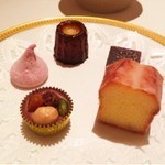 アピシウス - 2016.1.  ミニャルディーズ