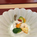 馬場乃町 はやし - 金柑 芽キャベツ白和へ
      ひょんと 立ってるのは白鷹町の岡の台ごぼう