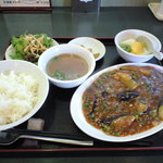 お昼の日替り定食（８００円）