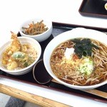 かどせん - 日替わり定食520円