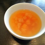 Restaurant L'Etroit - ランチスープ