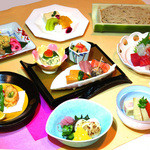Tsukiji Uemura - 春夏秋冬の美味を盛込む会席料理　蘭月（らんげつ）