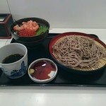 吉野家 - 海鮮親子丼とそばセット