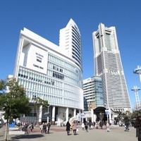 横浜モノリス - 