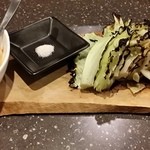 炭火焼 ワインバル Lom - 【H28.2.4】炭火焼アンチョビキャベツ３９０円。