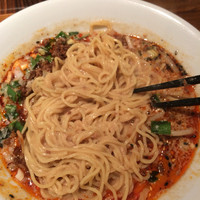 中華旬彩 森本 - 麺の量