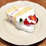 アフタヌーンティー・ティールーム - 苺のショートケーキ