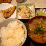 Gengorou - サバ塩焼き定食