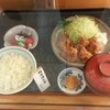 鮪小屋本店 エスカ店