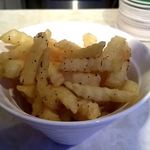 B級酒場まっちゃげ - ポテトフライ(バジル)2016/02