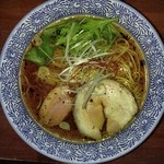 麺や而今 - 芳醇醤油鶏そば(2016/1)