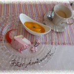 ラ・チチ - First Anniversaryとチョコレートで描かれた、記念日デザート　2015.4