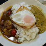 Ginzaburantei - 豆カレー + ポークカレー 目玉焼きのせ