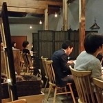 中目黒 Bistro Bolero - 気がつくと、テーブルは予約客で満卓だった。