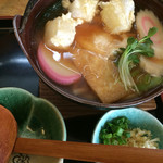 栄屋うどん - 餅入り鍋焼きうどん、980円