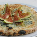 NAOKI - 夏期限定　いちじくとゴルゴンゾーラの蜂蜜がけピッツア