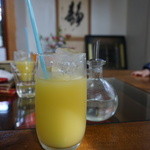 首里 ほりかわ - シークァーサージュース。本物です。かなりスっパいのでシロップで調節