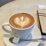 アニヴェルセル カフェ 表参道